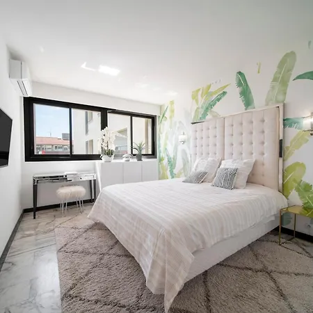 -clr- Charming 3-bedroom In The Heart Of Appartement *